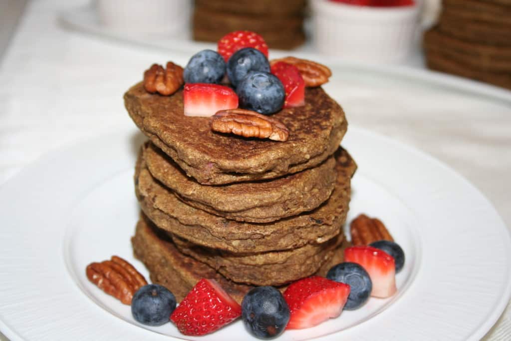 Berry Almond Pancakes (gf, oil-free, vegan)